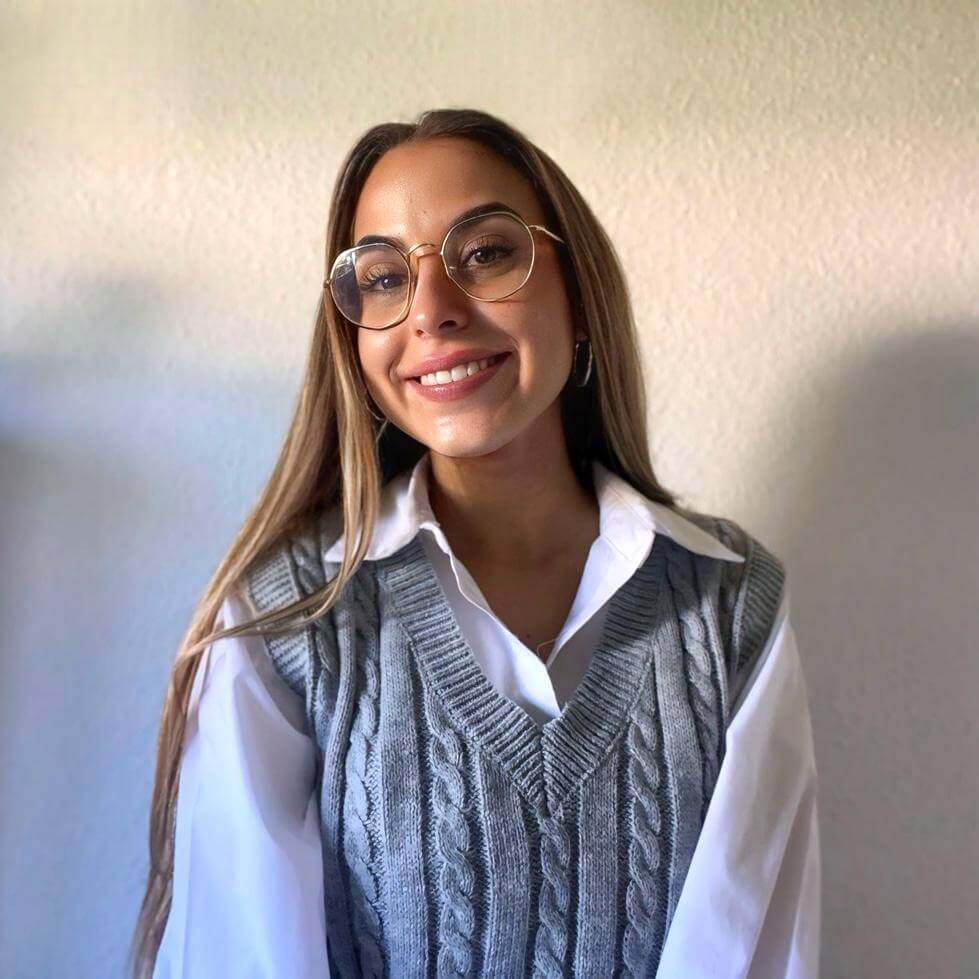 Sara González García (Nº colegiada M-37249)